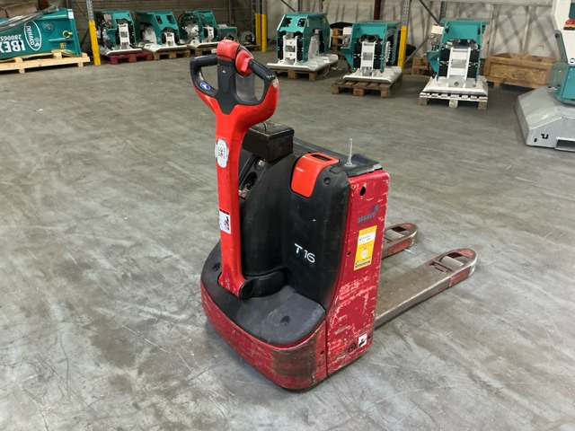 Linde T16 - Villás targonca: 3 kép. Linde T16 - Villás targonca: 3 kép.