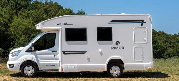 Ford Transit RIMOR KILIG 18 Plus - Lakóautó: 2 kép. Ford Transit RIMOR KILIG 18 Plus - Lakóautó: 2 kép.