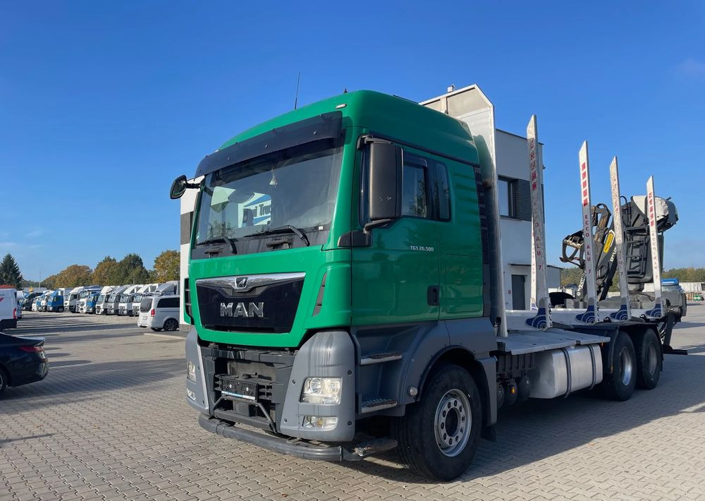 MAN TGX 26.500, 6x4, HDS EPSILOM M12Z, do transportu drewna. - Rönkszállító teherautó, Darus autó: 2 kép. MAN TGX 26.500, 6x4, HDS EPSILOM M12Z, do transportu drewna. - Rönkszállító teherautó, Darus autó: 2 kép.