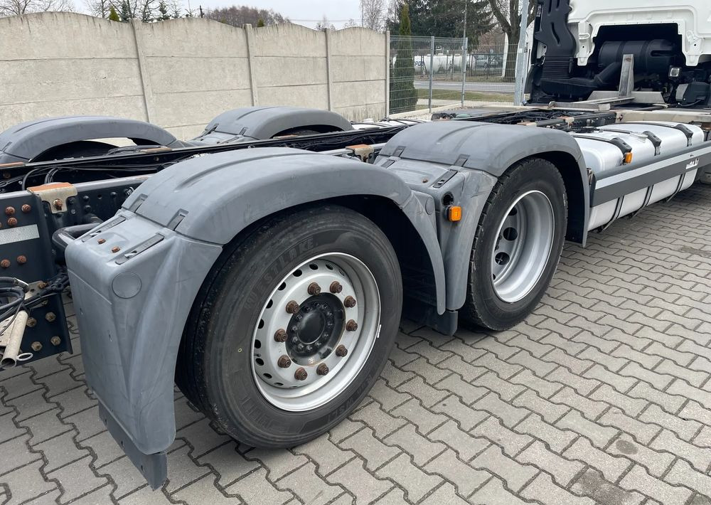 MAN TGX XLX 26.420 BDF, MULTI Wechsler - Alvaz teherautó: 5 kép. MAN TGX XLX 26.420 BDF, MULTI Wechsler - Alvaz teherautó: 5 kép.