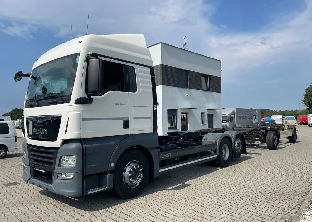 MAN TGX XLX 26.460 BDF - Alvaz teherautó: 1 kép. MAN TGX XLX 26.460 BDF - Alvaz teherautó: 1 kép.