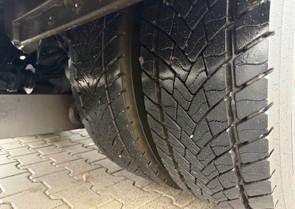 Dobozos felépítményű teherautó Mercedes-Benz ATEGO 1524: 12 kép.