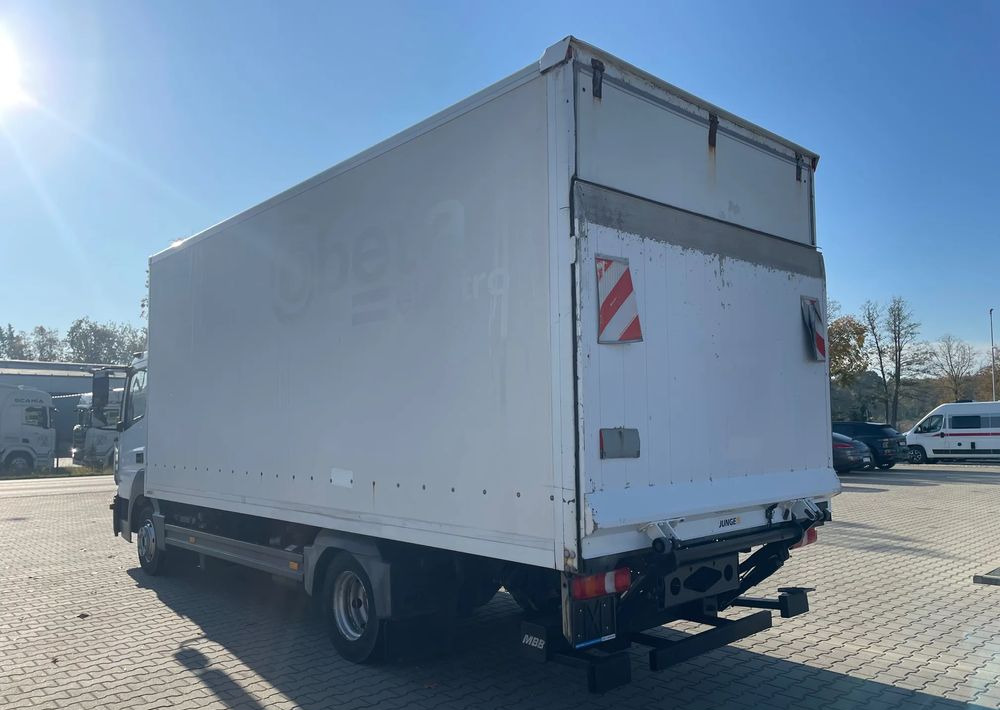 Dobozos felépítményű teherautó Mercedes-Benz ATEGO 816,ładowność 3,1 tony!: 7 kép. Dobozos felépítményű teherautó Mercedes-Benz ATEGO 816,ładowność 3,1 tony!: 7 kép.