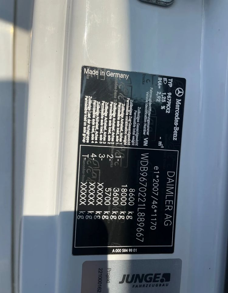 Dobozos felépítményű teherautó Mercedes-Benz ATEGO 816,ładowność 3,1 tony!: 11 kép. Dobozos felépítményű teherautó Mercedes-Benz ATEGO 816,ładowność 3,1 tony!: 11 kép.