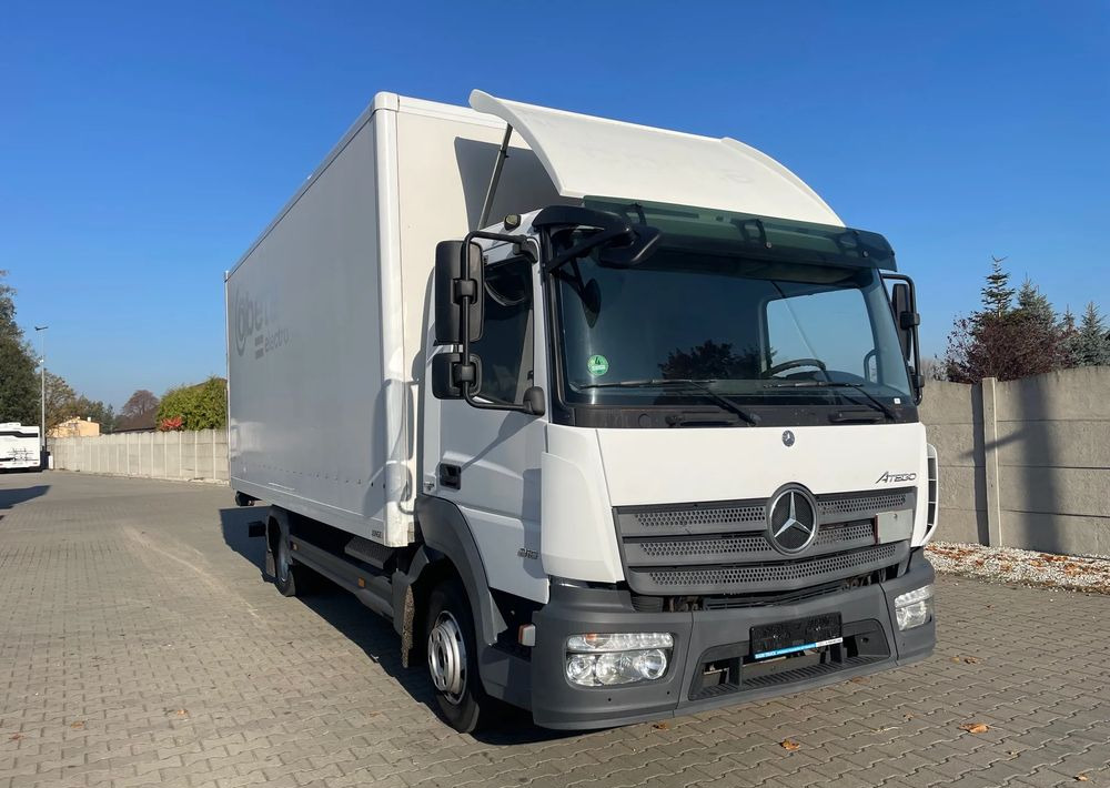 Mercedes-Benz ATEGO 816,ładowność 3,1 tony! - Dobozos felépítményű teherautó: 4 kép. Mercedes-Benz ATEGO 816,ładowność 3,1 tony! - Dobozos felépítményű teherautó: 4 kép.