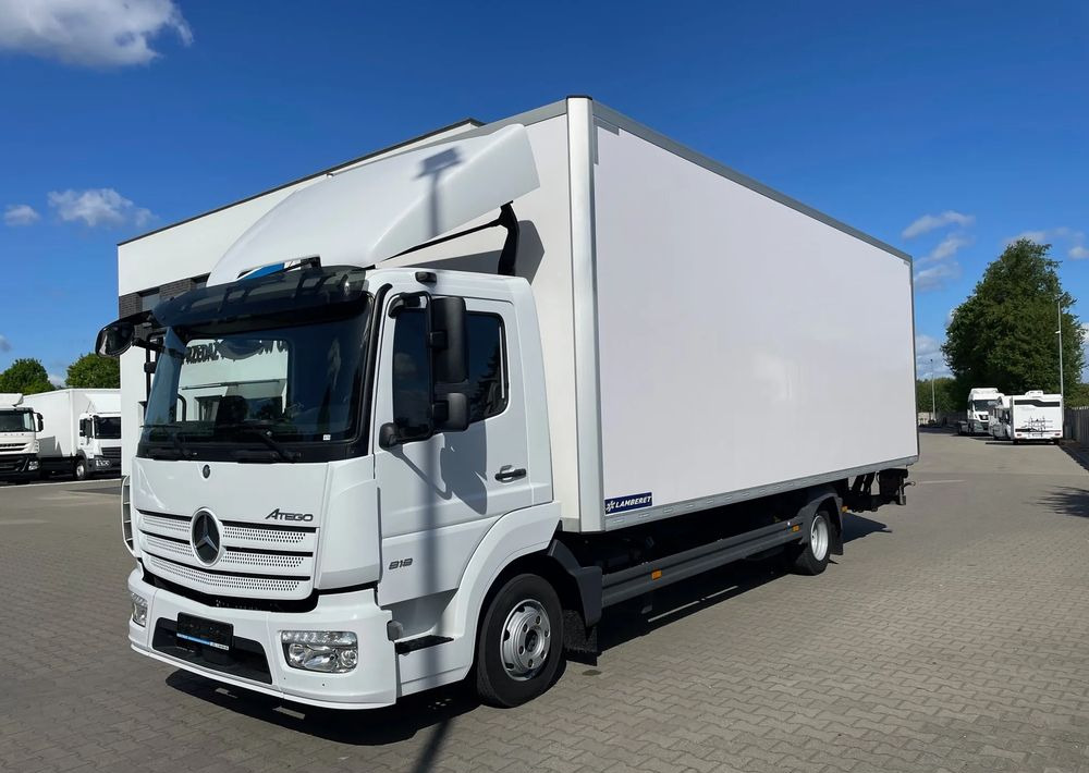 Mercedes-Benz ATEGO 818, IZOTERMA OGRZEWANA! - Dobozos felépítményű teherautó: 2 kép. Mercedes-Benz ATEGO 818, IZOTERMA OGRZEWANA! - Dobozos felépítményű teherautó: 2 kép.
