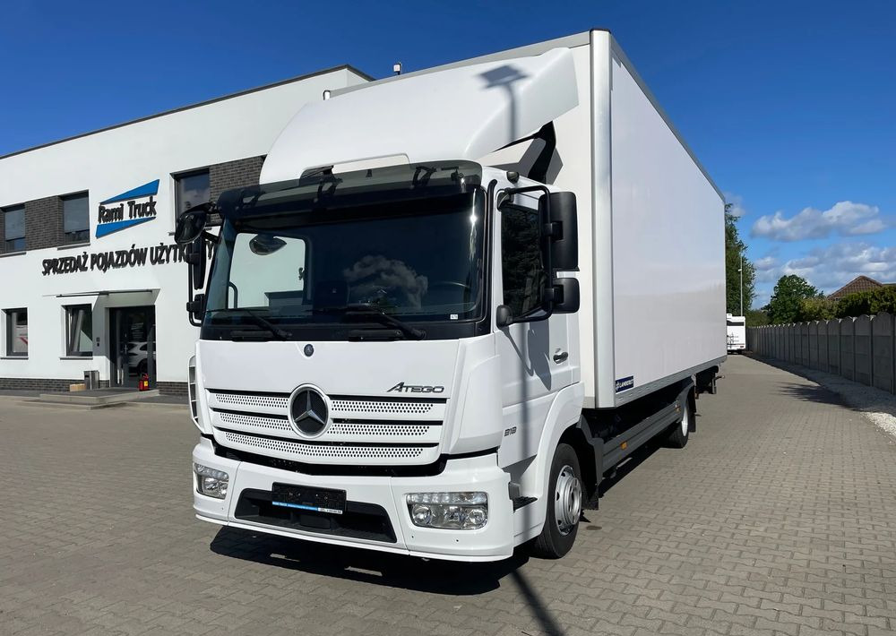 Mercedes-Benz ATEGO 818, IZOTERMA OGRZEWANA! - Dobozos felépítményű teherautó: 1 kép. Mercedes-Benz ATEGO 818, IZOTERMA OGRZEWANA! - Dobozos felépítményű teherautó: 1 kép.