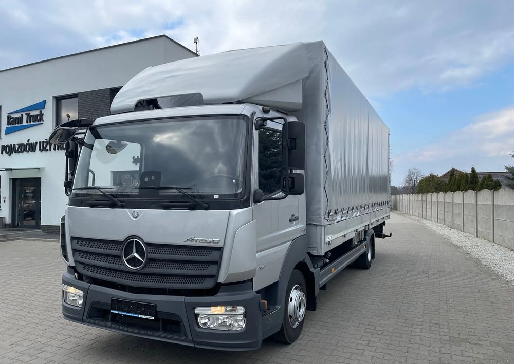 Mercedes-Benz ATEGO 818 KLIMA, WEBASTO - Ponyvás teherautó: 1 kép. Mercedes-Benz ATEGO 818 KLIMA, WEBASTO - Ponyvás teherautó: 1 kép.