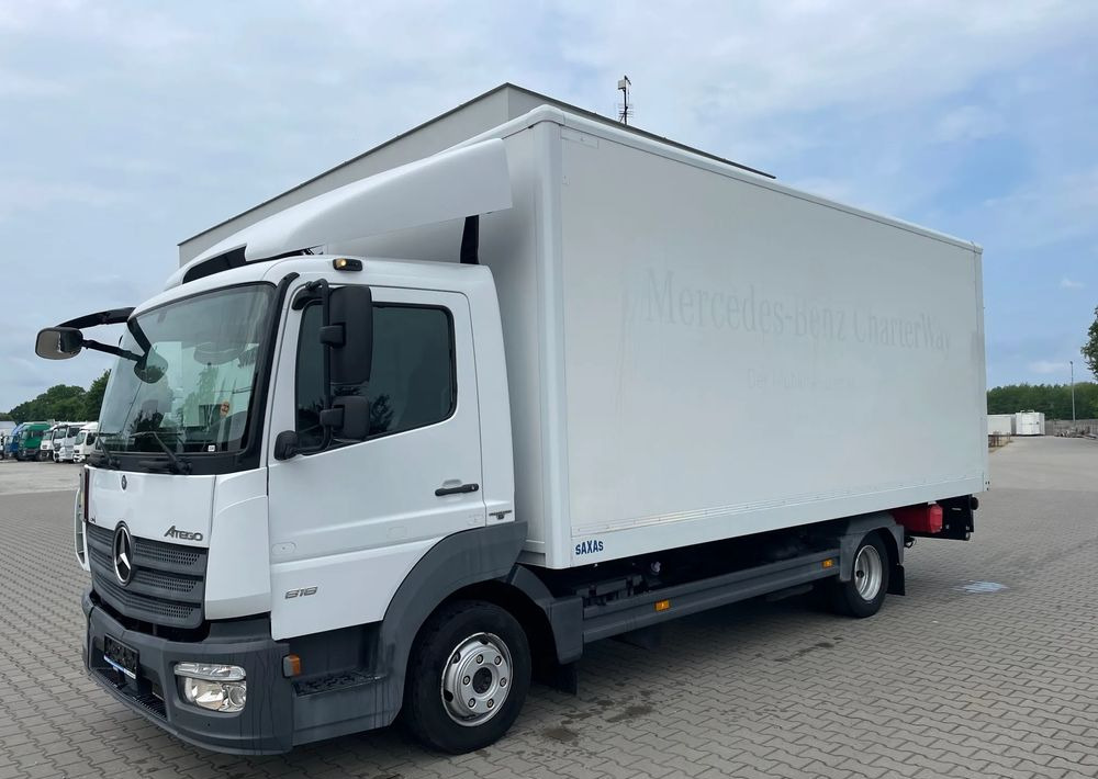 Mercedes-Benz ATEGO 818 klima, pneumatyka! - Dobozos felépítményű teherautó: 2 kép. Mercedes-Benz ATEGO 818 klima, pneumatyka! - Dobozos felépítményű teherautó: 2 kép.