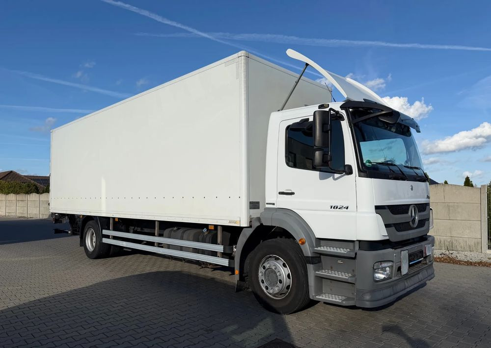 Mercedes-Benz AXOR 1824, EURO 5,KLIMA, KONTENER 8,5 m! - Dobozos felépítményű teherautó: 4 kép. Mercedes-Benz AXOR 1824, EURO 5,KLIMA, KONTENER 8,5 m! - Dobozos felépítményű teherautó: 4 kép.