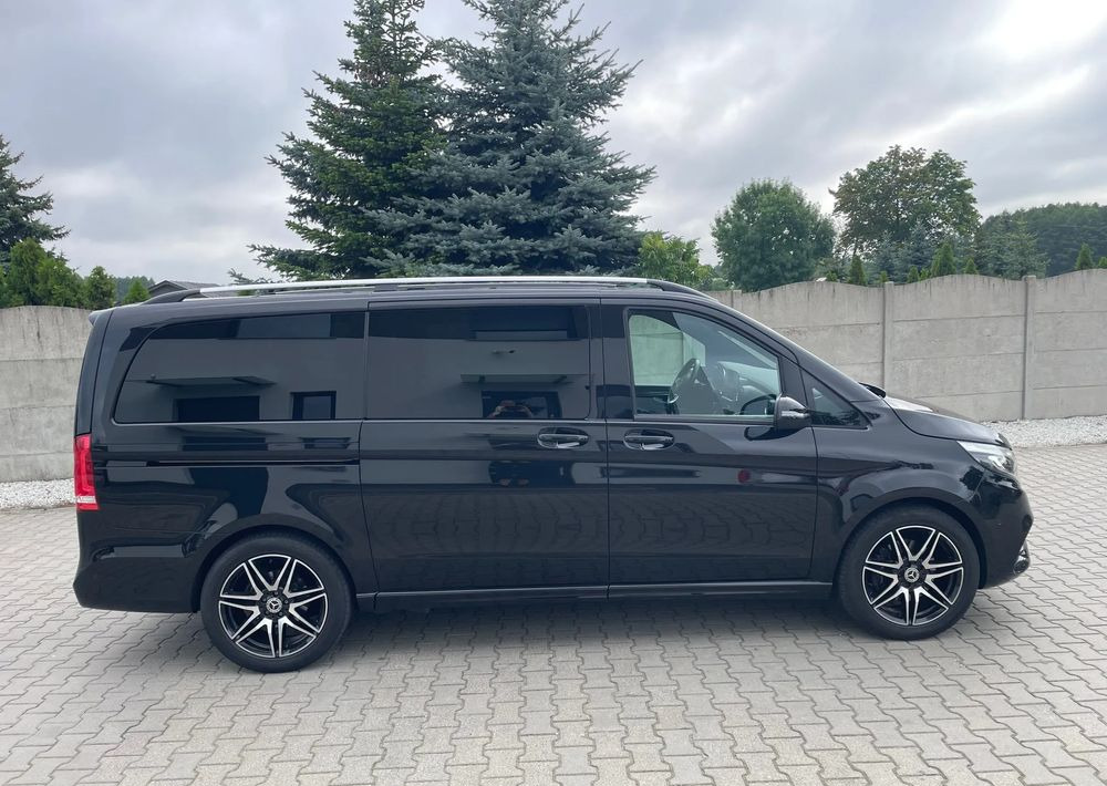 Mercedes-Benz Klasa V 300 d 9G-Tronic Avantgarde (d³ugi) - Kombi: 5 kép. Mercedes-Benz Klasa V 300 d 9G-Tronic Avantgarde (d³ugi) - Kombi: 5 kép.