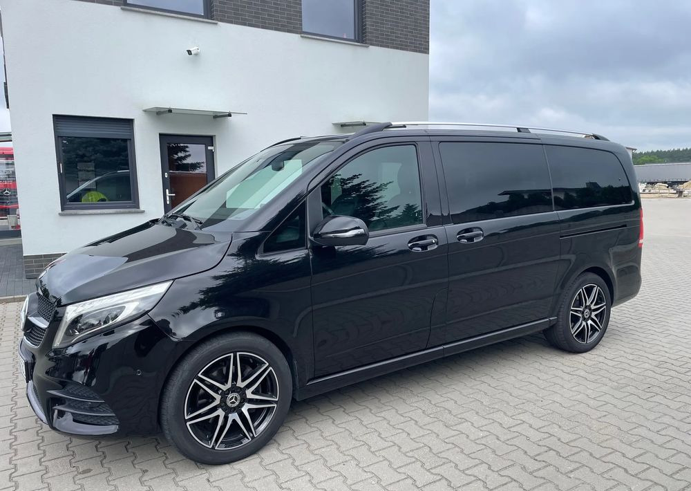Mercedes-Benz Klasa V 300 d 9G-Tronic Avantgarde (d³ugi) - Kombi: 2 kép. Mercedes-Benz Klasa V 300 d 9G-Tronic Avantgarde (d³ugi) - Kombi: 2 kép.