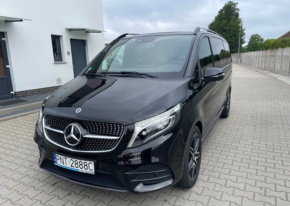 Mercedes-Benz Klasa V 300 d 9G-Tronic Avantgarde (d³ugi) - Kombi: 1 kép. Mercedes-Benz Klasa V 300 d 9G-Tronic Avantgarde (d³ugi) - Kombi: 1 kép.