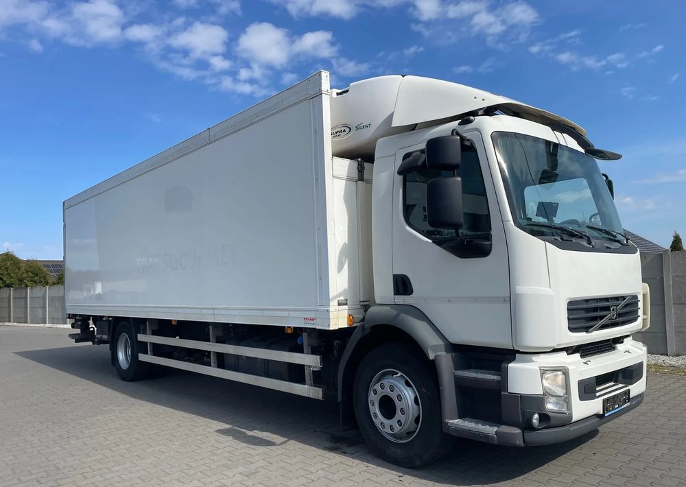 Volvo FL 18.260 CHŁODNIA, EURO 5! - Hűtős teherautó: 4 kép. Volvo FL 18.260 CHŁODNIA, EURO 5! - Hűtős teherautó: 4 kép.
