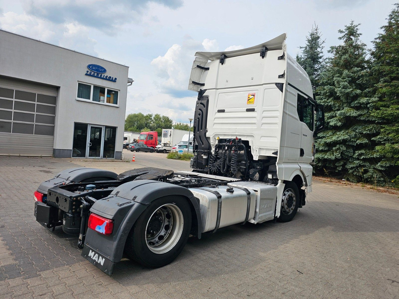 MAN TGX 18.510 XXL INTARDER - Motor , Rahmen 100% OK - Nyergesvontató: 4 kép. MAN TGX 18.510 XXL INTARDER - Motor , Rahmen 100% OK - Nyergesvontató: 4 kép.