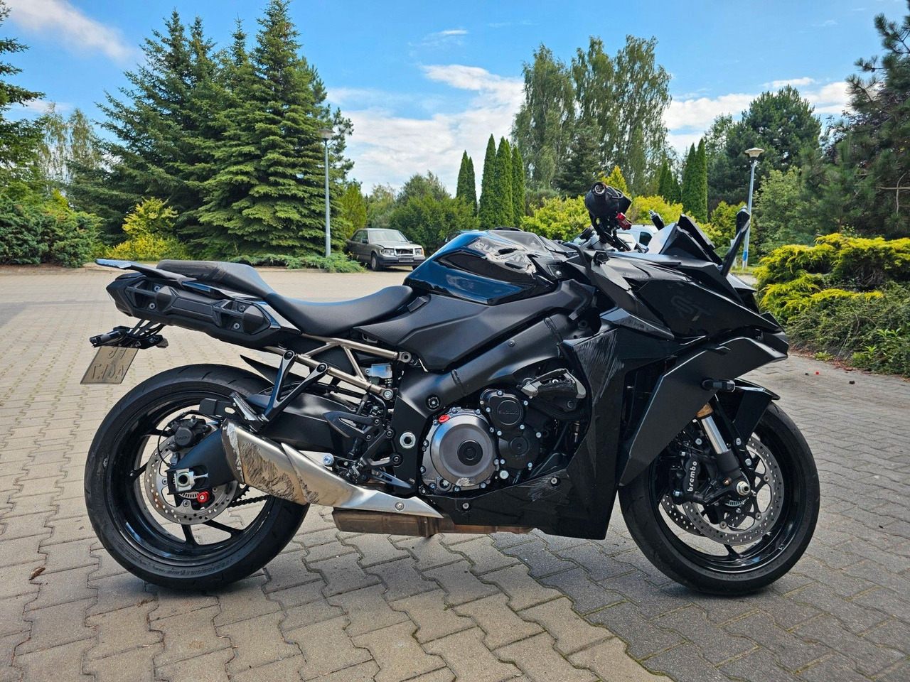 Suzuki GSX-S 1000 GT GSX-S1000GT Gabel / motor ok! - Motorkerékpár: 5 kép. Suzuki GSX-S 1000 GT GSX-S1000GT Gabel / motor ok! - Motorkerékpár: 5 kép.