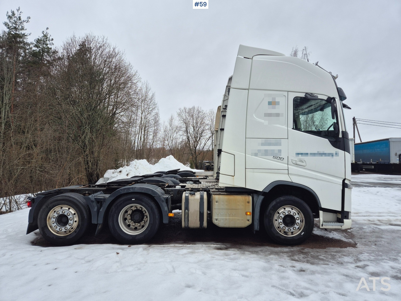 Volvo FH - Nyergesvontató: 2 kép. Volvo FH - Nyergesvontató: 2 kép.
