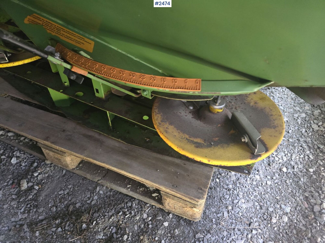 Műtrágyaszóró Amazone ZA-U 1501 fertilizer spreader: 6 kép.