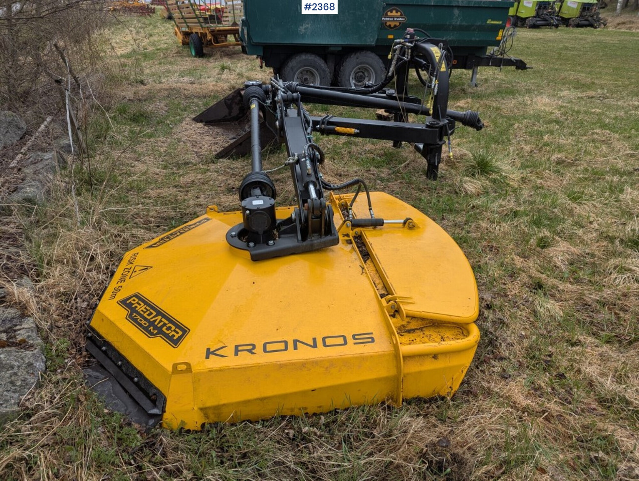 Chainmulcher Kronos Predator 1700M - Szárzúzó/ Mulcsozó: 2 kép. Chainmulcher Kronos Predator 1700M - Szárzúzó/ Mulcsozó: 2 kép.