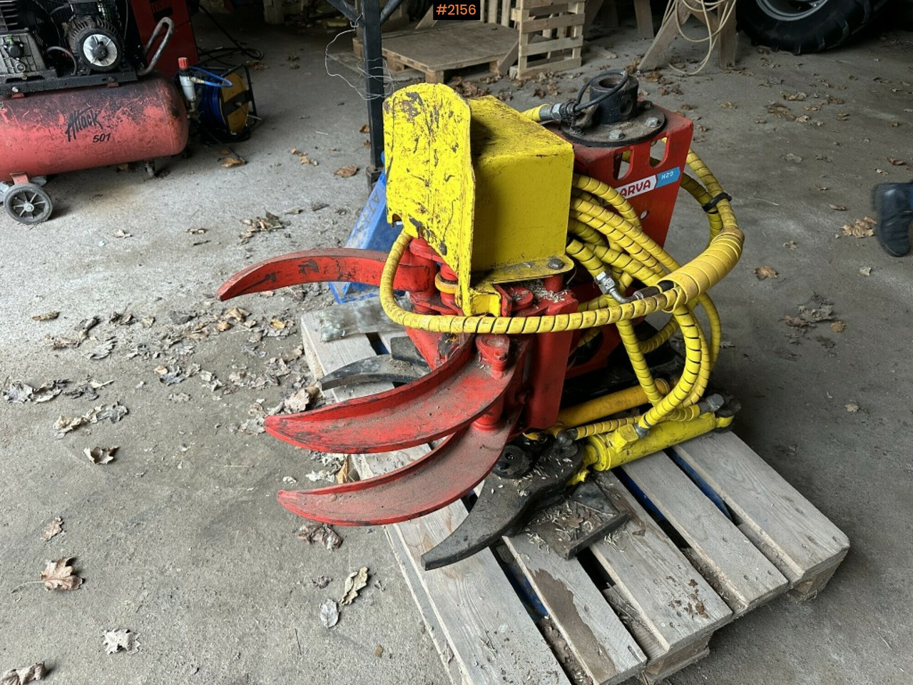 Felling head Naarva K20 - Erdészeti fej: 2 kép. Felling head Naarva K20 - Erdészeti fej: 2 kép.