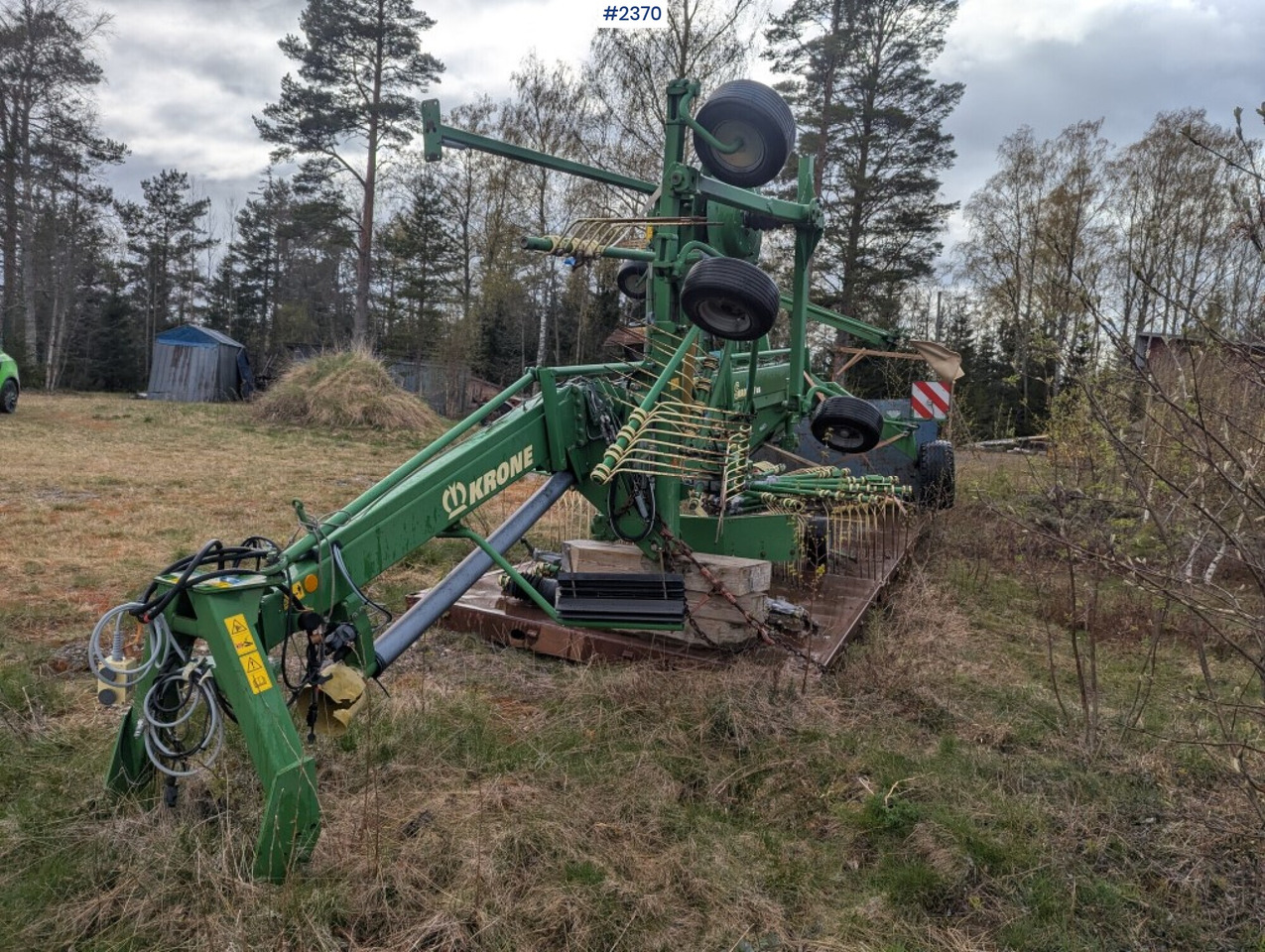 Rotary Rake Krone Swadro 1010 - Szálastakarmány betakarítás gépei: 2 kép. Rotary Rake Krone Swadro 1010 - Szálastakarmány betakarítás gépei: 2 kép.