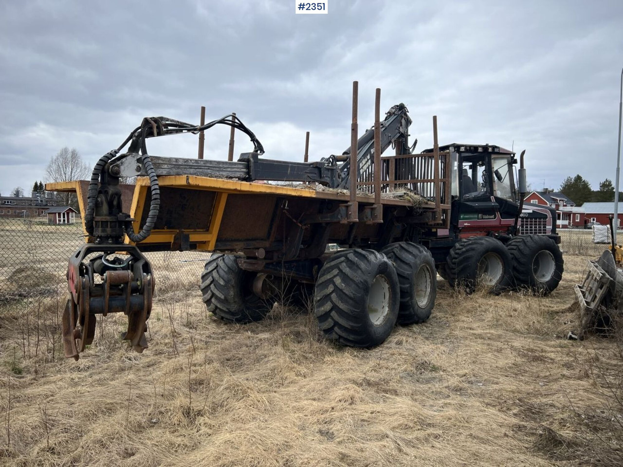 VALMET 860 FORWARDER - Kihordó: 3 kép. VALMET 860 FORWARDER - Kihordó: 3 kép.
