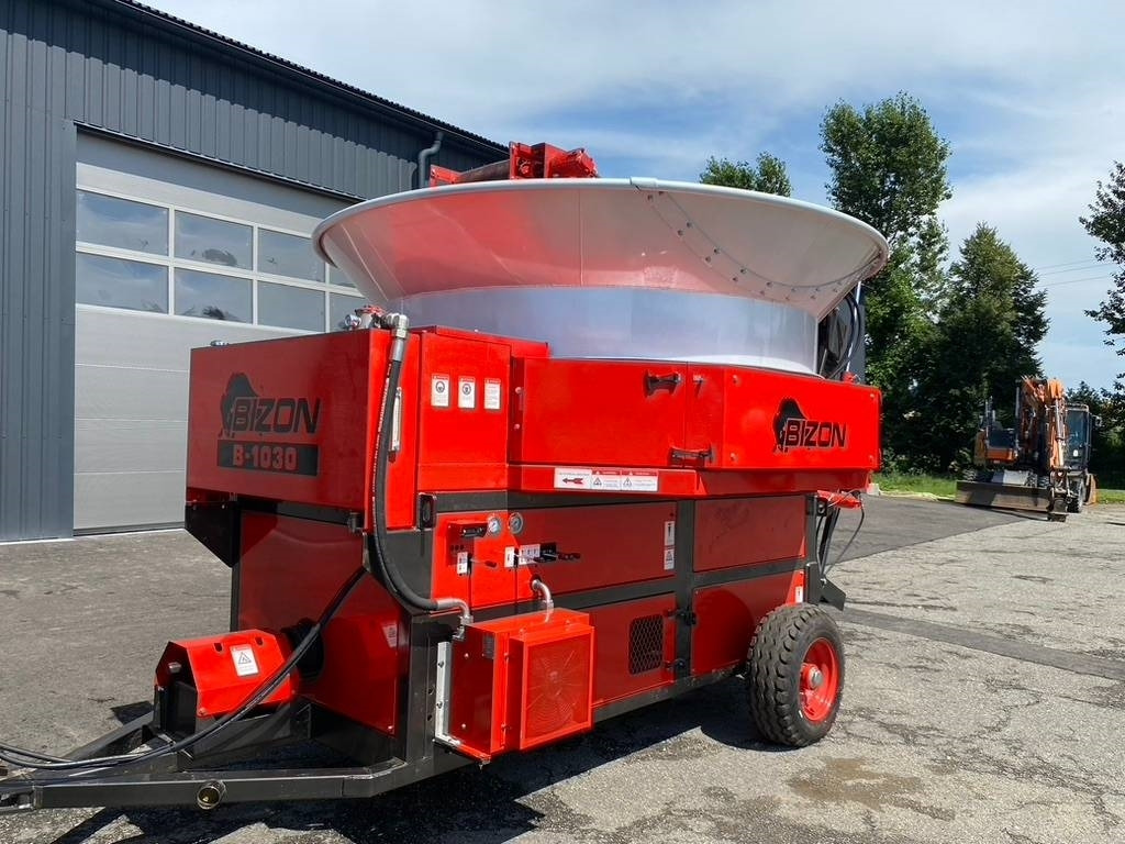 Bizon B-1030 Trituratore di paglia Molino per cereali, c - Szalma aprító: 4 kép. Bizon B-1030 Trituratore di paglia Molino per cereali, c - Szalma aprító: 4 kép.