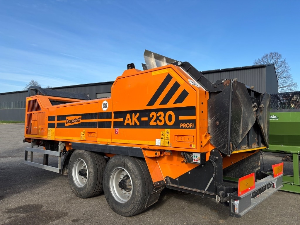 Doppstadt AK 230 - Ipari aprítógép: 4 kép. Doppstadt AK 230 - Ipari aprítógép: 4 kép.