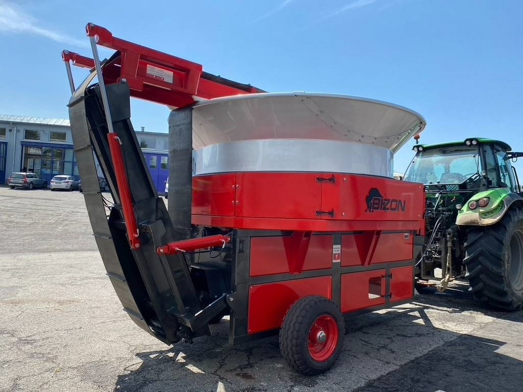 Haybuster Bizon B-1030 Grinder, Häcksler, Shredder - Szalma aprító: 4 kép. Haybuster Bizon B-1030 Grinder, Häcksler, Shredder - Szalma aprító: 4 kép.