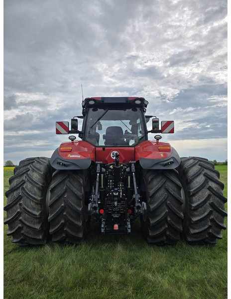 Case IH MAGNUM 400 AFS CONNECT - Traktor: 5 kép. Case IH MAGNUM 400 AFS CONNECT - Traktor: 5 kép.