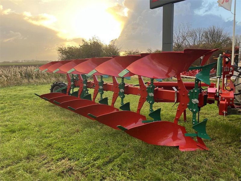 Kverneland 3400B - Eke: 1 kép. Kverneland 3400B - Eke: 1 kép.