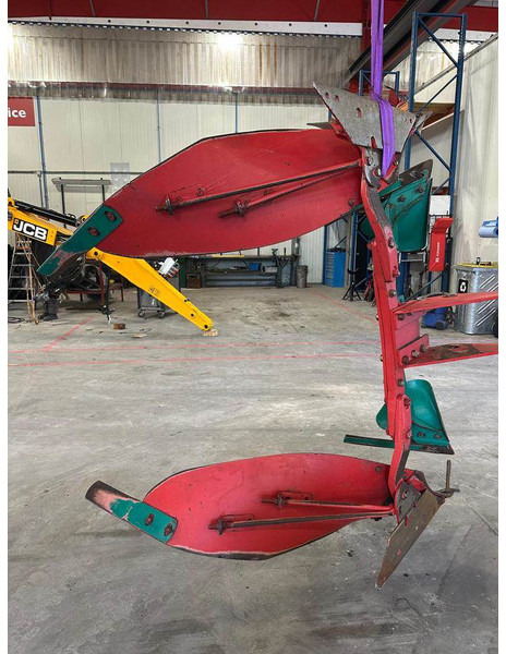 Kverneland LO / LB - Eke: 2 kép. Kverneland LO / LB - Eke: 2 kép.