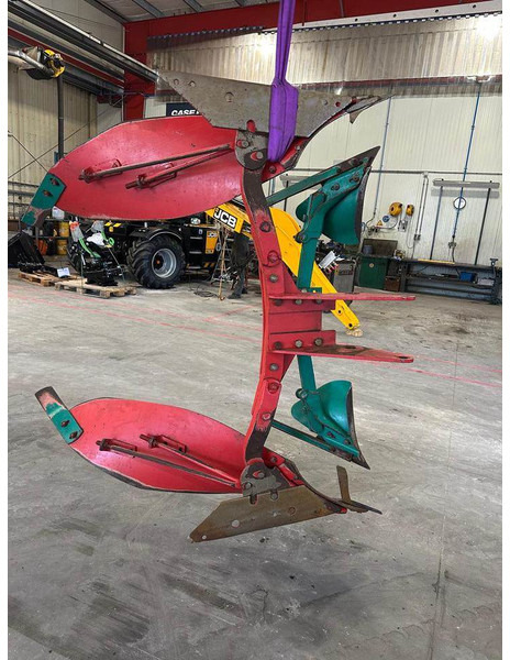 Kverneland LO / LB - Eke: 1 kép. Kverneland LO / LB - Eke: 1 kép.