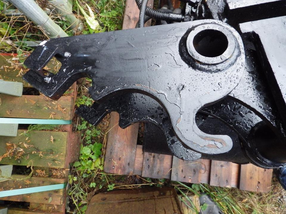 Greifer für Minibagger 40 cm für Verachtert CW05 (MWST ausweis.) - Csipegető kanál - Építőipari gépek: 3 kép. Greifer für Minibagger 40 cm für Verachtert CW05 (MWST ausweis.) - Csipegető kanál - Építőipari gépek: 3 kép.