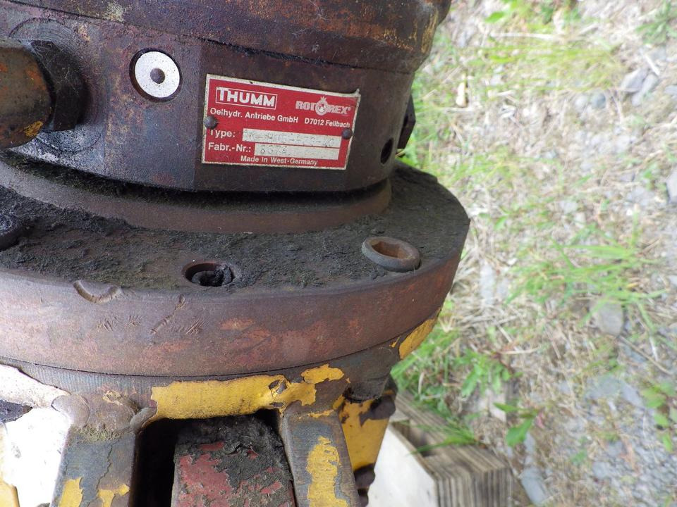 Holzgreifer (Peiner) für Bagger GÜNSTIG - Polip kanál - Építőipari gépek: 4 kép. Holzgreifer (Peiner) für Bagger GÜNSTIG - Polip kanál - Építőipari gépek: 4 kép.