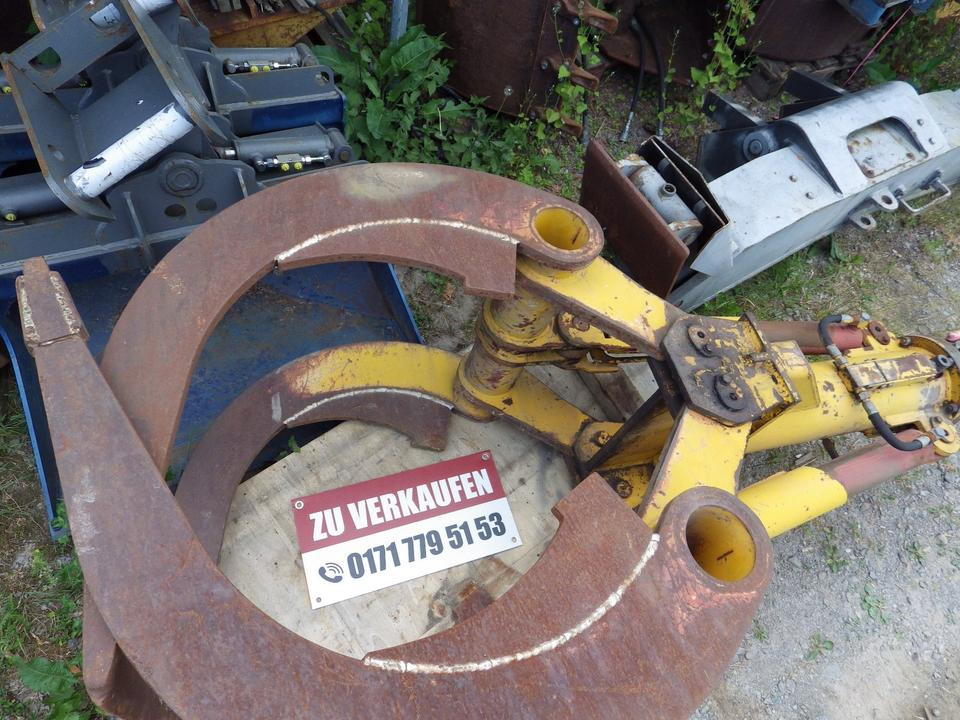 Holzgreifer (Peiner) für Bagger GÜNSTIG - Polip kanál - Építőipari gépek: 2 kép. Holzgreifer (Peiner) für Bagger GÜNSTIG - Polip kanál - Építőipari gépek: 2 kép.