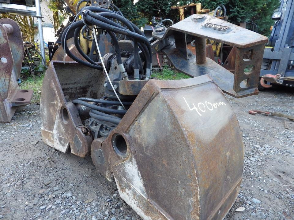 Kinshofer HPX Greifer C05 400 mm SB mit Lehnhoff MS03 - Csipegető kanál: 2 kép. Kinshofer HPX Greifer C05 400 mm SB mit Lehnhoff MS03 - Csipegető kanál: 2 kép.