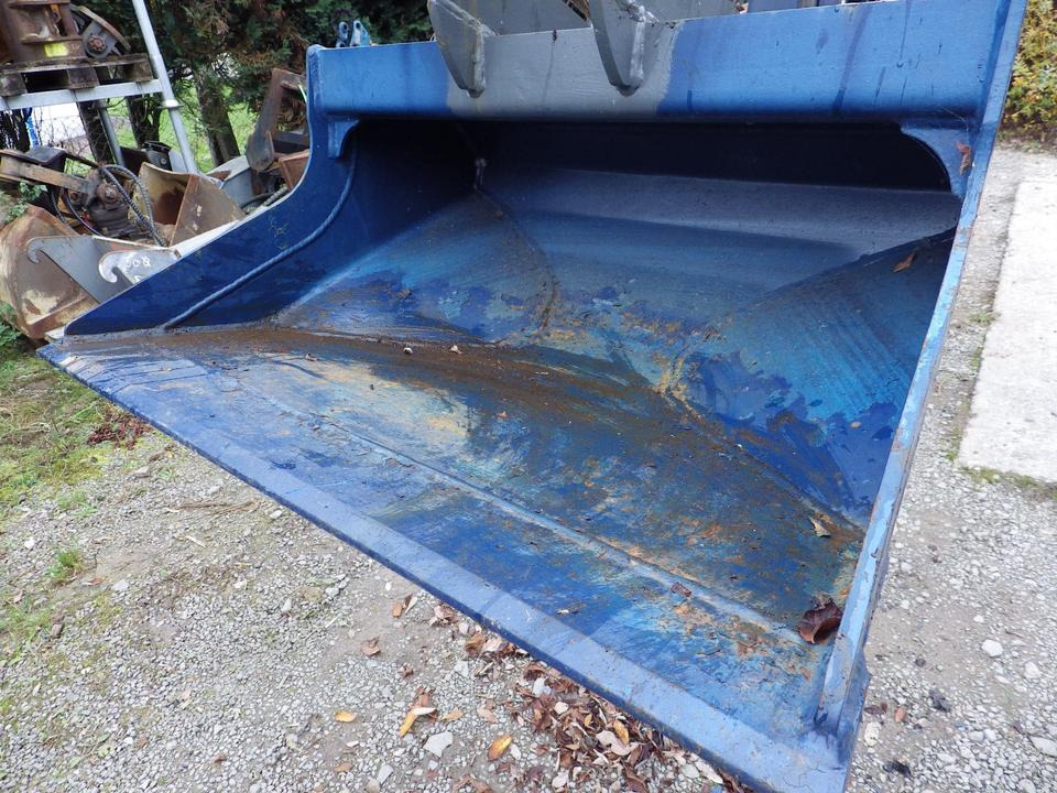 Planierlöffel 1000 mm 180 Ltr. MS03 Sym (MWST ausweisbar) - Kotró kanál - Építőipari gépek: 5 kép. Planierlöffel 1000 mm 180 Ltr. MS03 Sym (MWST ausweisbar) - Kotró kanál - Építőipari gépek: 5 kép.