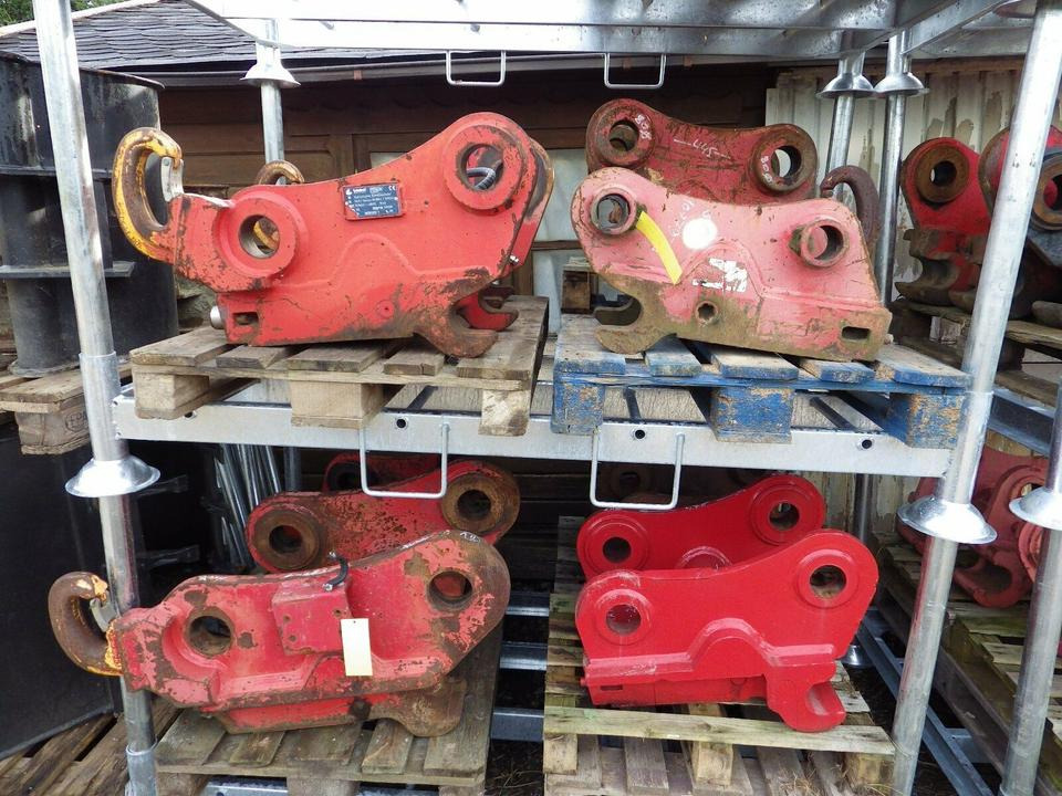 Schnellwechsler Lehnhoff MS10 MS20 MS21 MS25   Verachtert CW - Gyorscsatlakozó: 2 kép. Schnellwechsler Lehnhoff MS10 MS20 MS21 MS25   Verachtert CW - Gyorscsatlakozó: 2 kép.