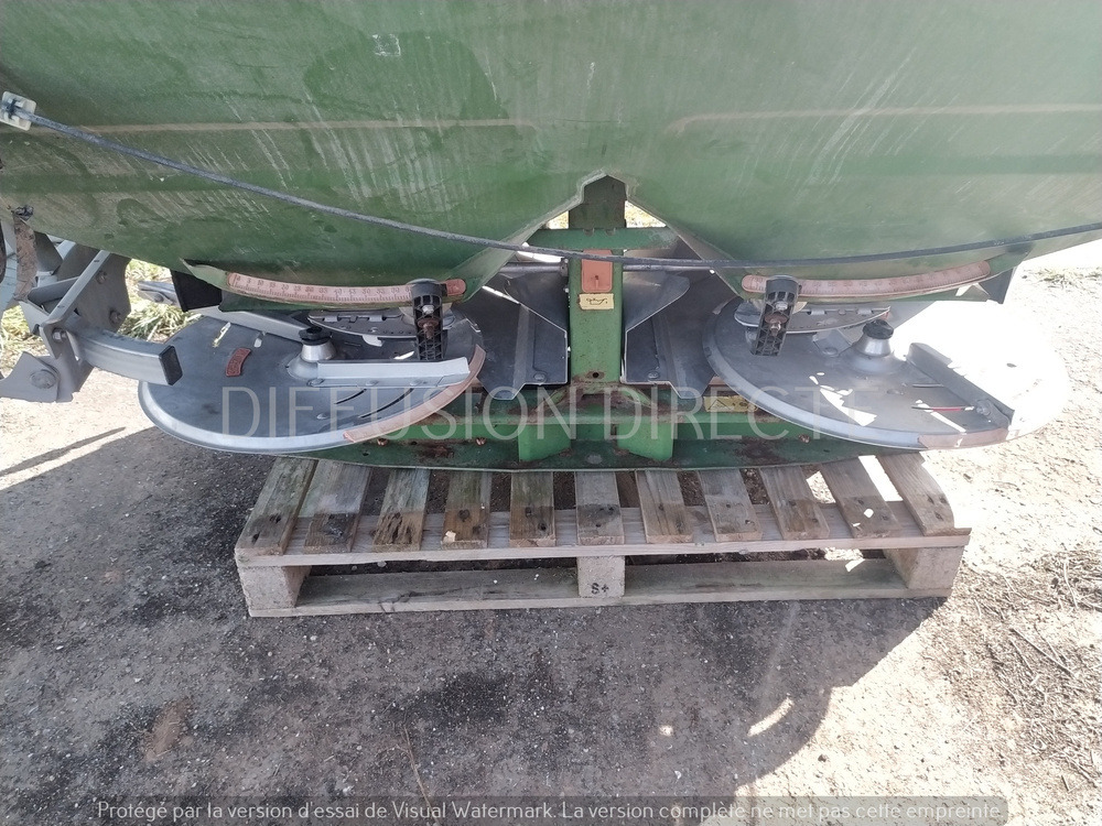 AMAZONE DISTRIBUTEUR D'ENGRAIS ZA-M MAXI S - Műtrágyaszóró: 3 kép. AMAZONE DISTRIBUTEUR D'ENGRAIS ZA-M MAXI S - Műtrágyaszóró: 3 kép.