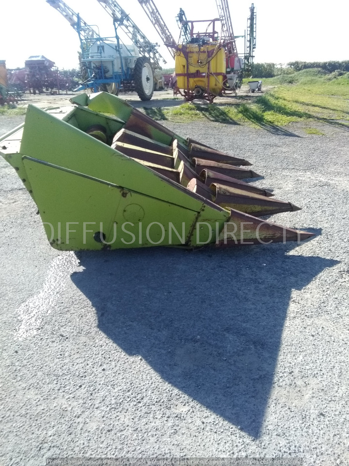 CLAAS CUEILLEUR POUR MOISSONNEUSE 2841 - Takarmánybetakarító gép: 4 kép. CLAAS CUEILLEUR POUR MOISSONNEUSE 2841 - Takarmánybetakarító gép: 4 kép.