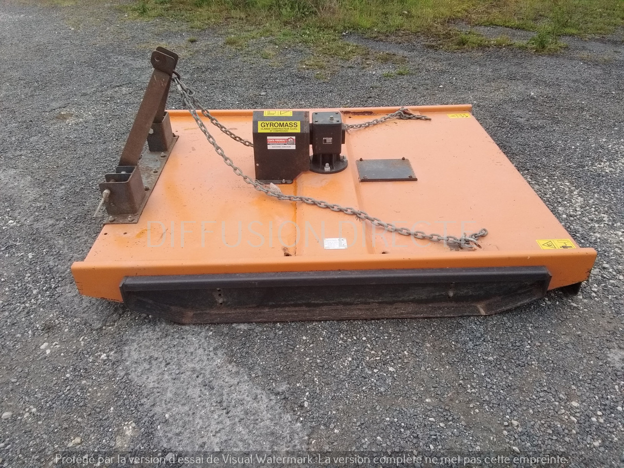 CLAVAUD GYROBROYEUR 1802-B80 - Kerti gépek: 2 kép. CLAVAUD GYROBROYEUR 1802-B80 - Kerti gépek: 2 kép.