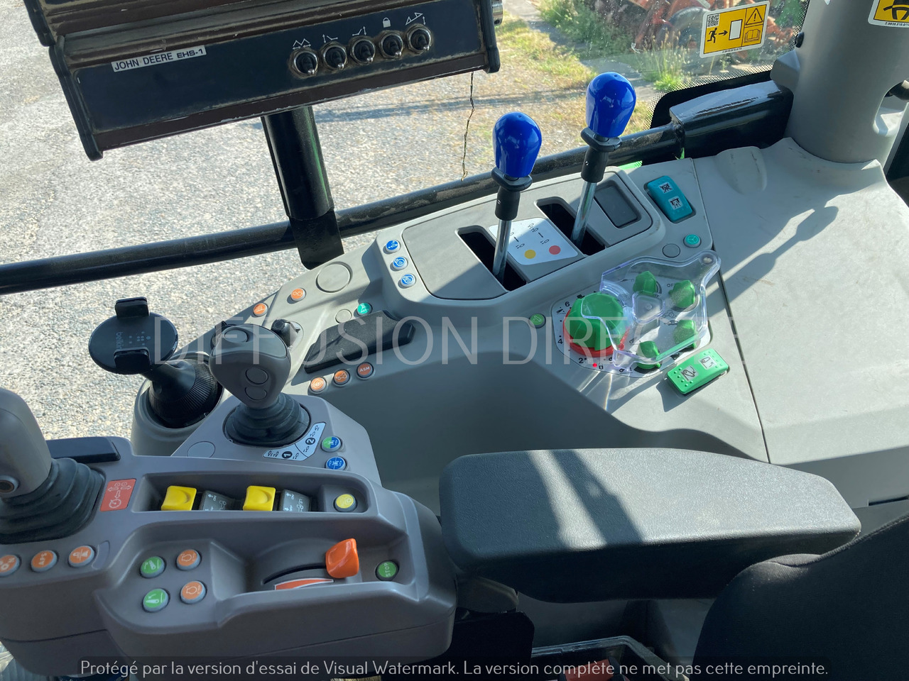 DEUTZ-FAHR TRACTEUR AGRICOLE 6125 C RV SHIFT - Traktor: 5 kép. DEUTZ-FAHR TRACTEUR AGRICOLE 6125 C RV SHIFT - Traktor: 5 kép.