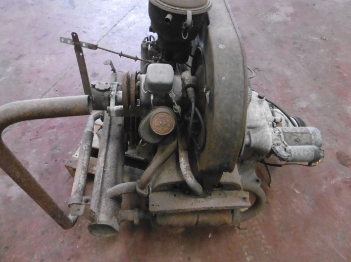 MOTEUR VOLKSWAGEN - Motor: 3 kép. MOTEUR VOLKSWAGEN - Motor: 3 kép.
