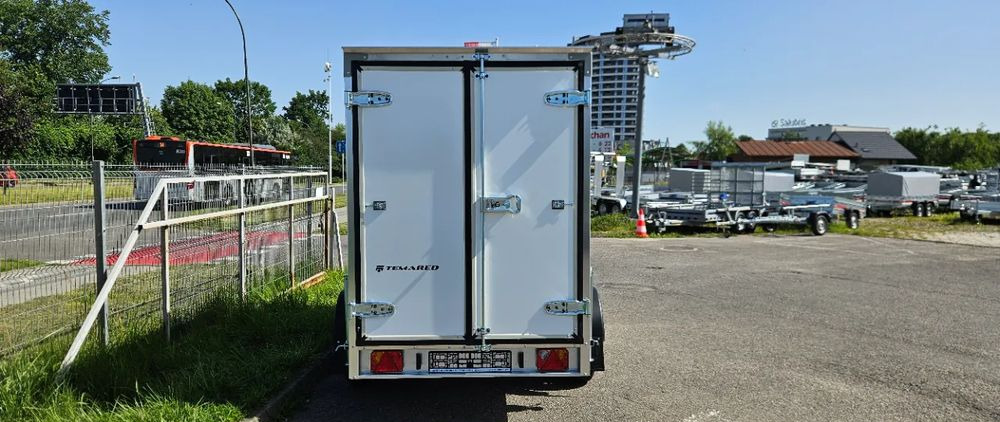 TEMARED COOLER 3015/2 C 2,7T - Félpótkocsi hűtős: 4 kép. TEMARED COOLER 3015/2 C 2,7T - Félpótkocsi hűtős: 4 kép.