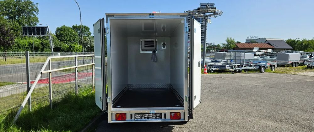 TEMARED COOLER 3015/2 C 2,7T - Félpótkocsi hűtős: 5 kép. TEMARED COOLER 3015/2 C 2,7T - Félpótkocsi hűtős: 5 kép.