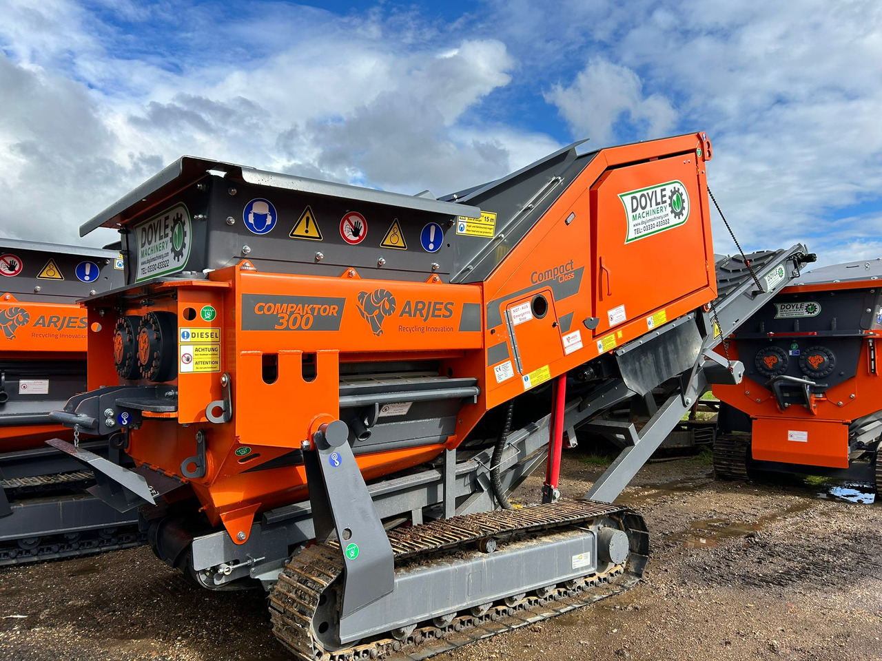 Arjes Arjes Compaktor 300 - Ipari aprítógép: 3 kép. Arjes Arjes Compaktor 300 - Ipari aprítógép: 3 kép.