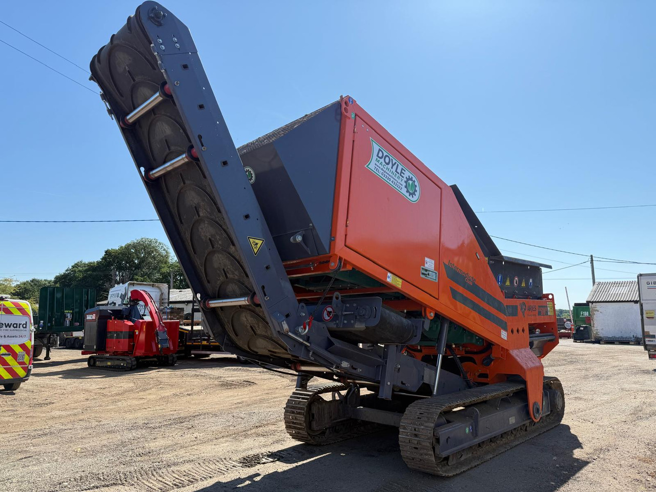 Arjes EKOMAXX 800 - Ipari aprítógép: 1 kép. Arjes EKOMAXX 800 - Ipari aprítógép: 1 kép.