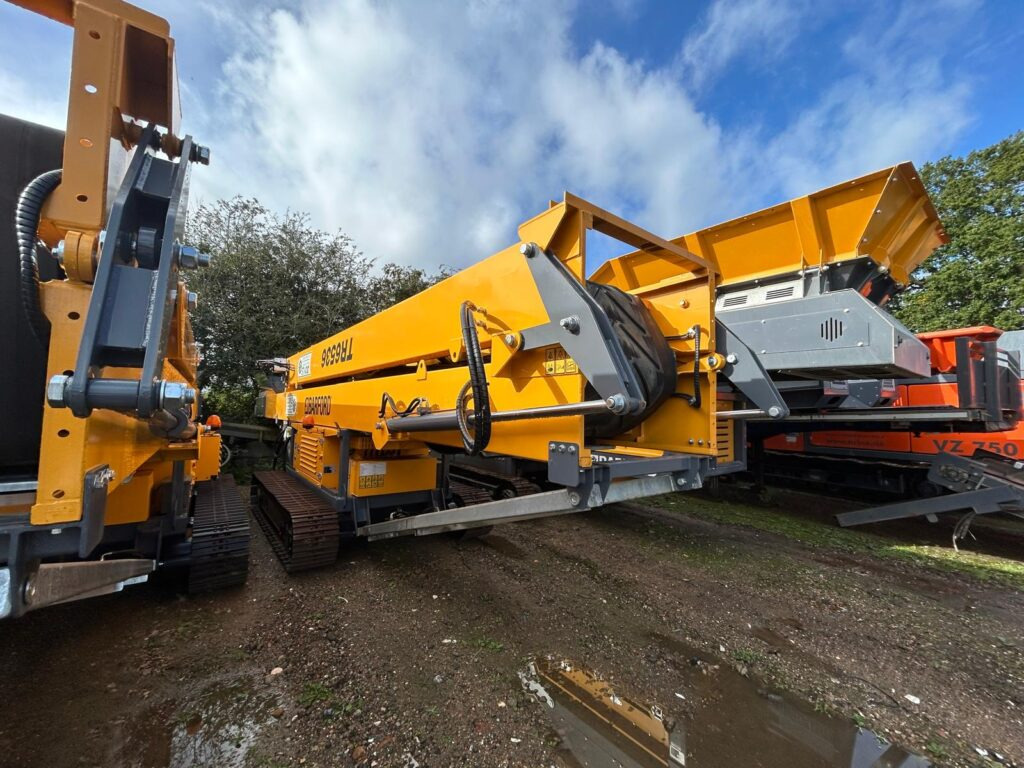 Barford TR6536 Tracked Conveyor - Szállítószalag: 1 kép. Barford TR6536 Tracked Conveyor - Szállítószalag: 1 kép.
