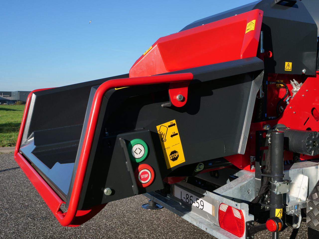 UFKES Greentec Jaguar 40-80 3.5T lízing UFKES Greentec Jaguar 40-80 3.5T: 10 kép.